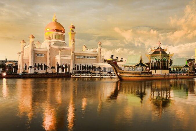 Sejarah Kerajaan Brunei Darussalam